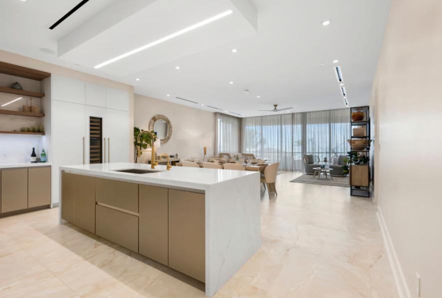 Penthouse 4 at Aqualina — photo 4