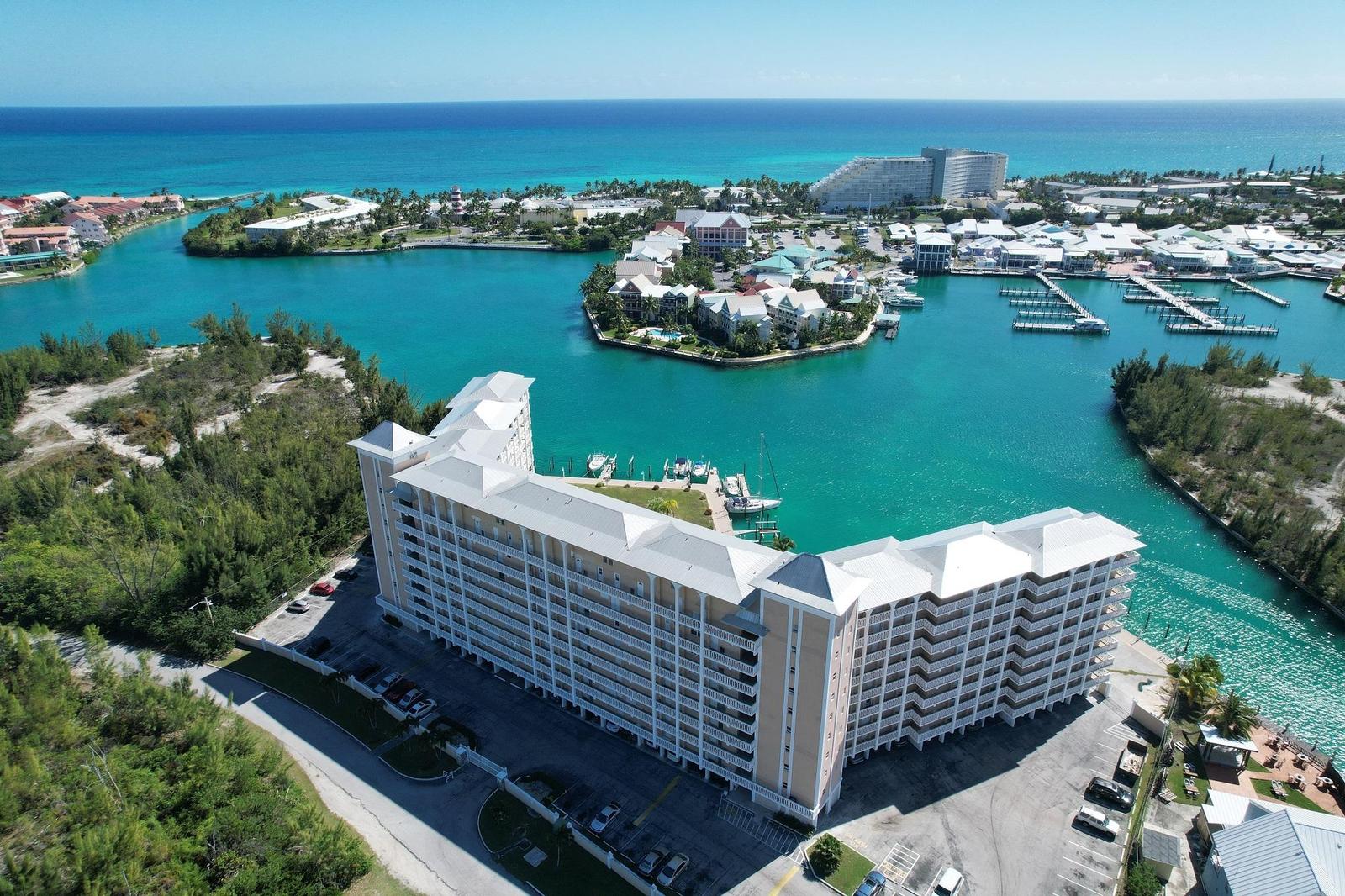2 bedroom Apartment for sale — HARBOUR HOUSE TOWERS in Grand Bahama, The Bahamas — photo 1