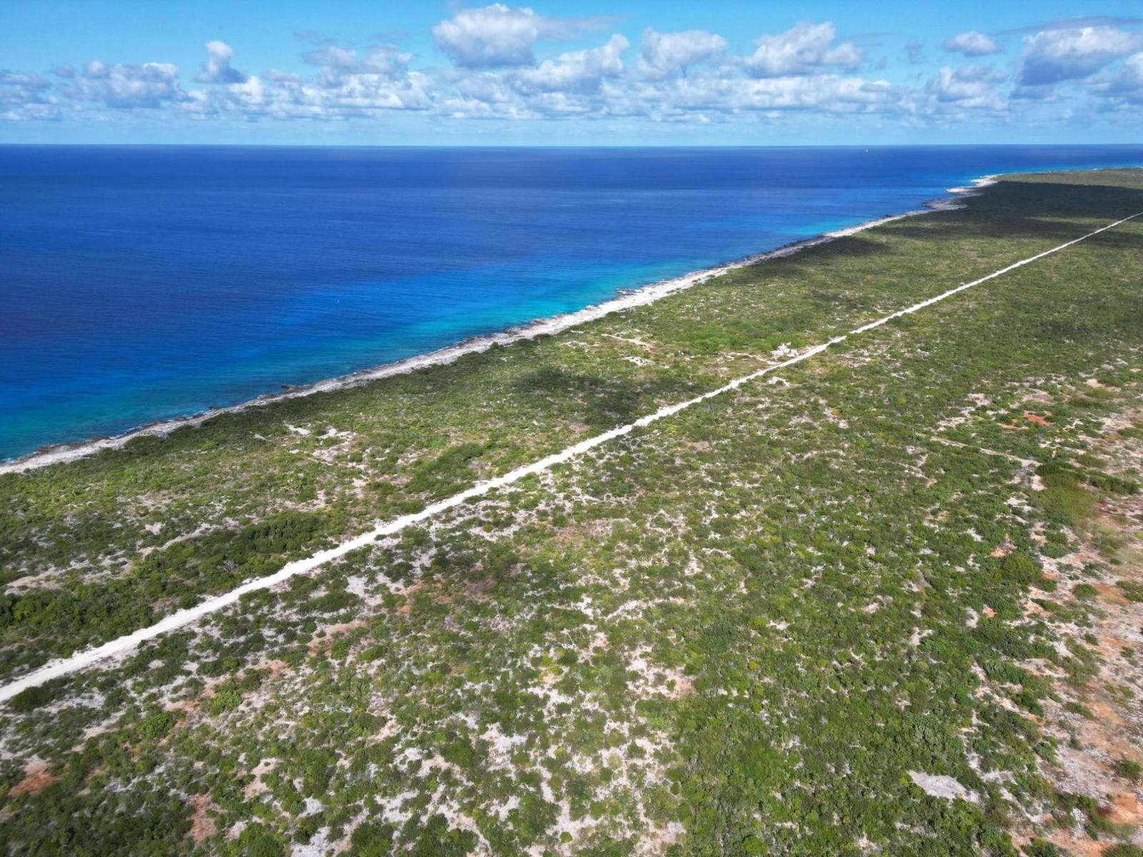 20 Acre Oceanfront Development Parcel - West Caicos Ring Road — photo 2