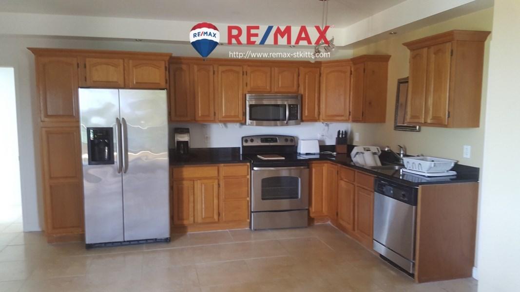 Manor by the Sea Penthouse Condo for Sale — photo 3