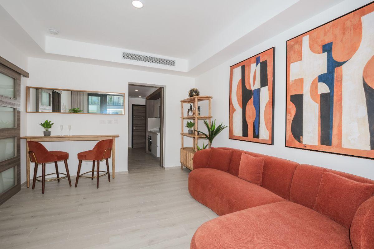 Beachfront Investment Opportunity with Private Beach – Turnkey 1-Bedroom Unit — photo 5