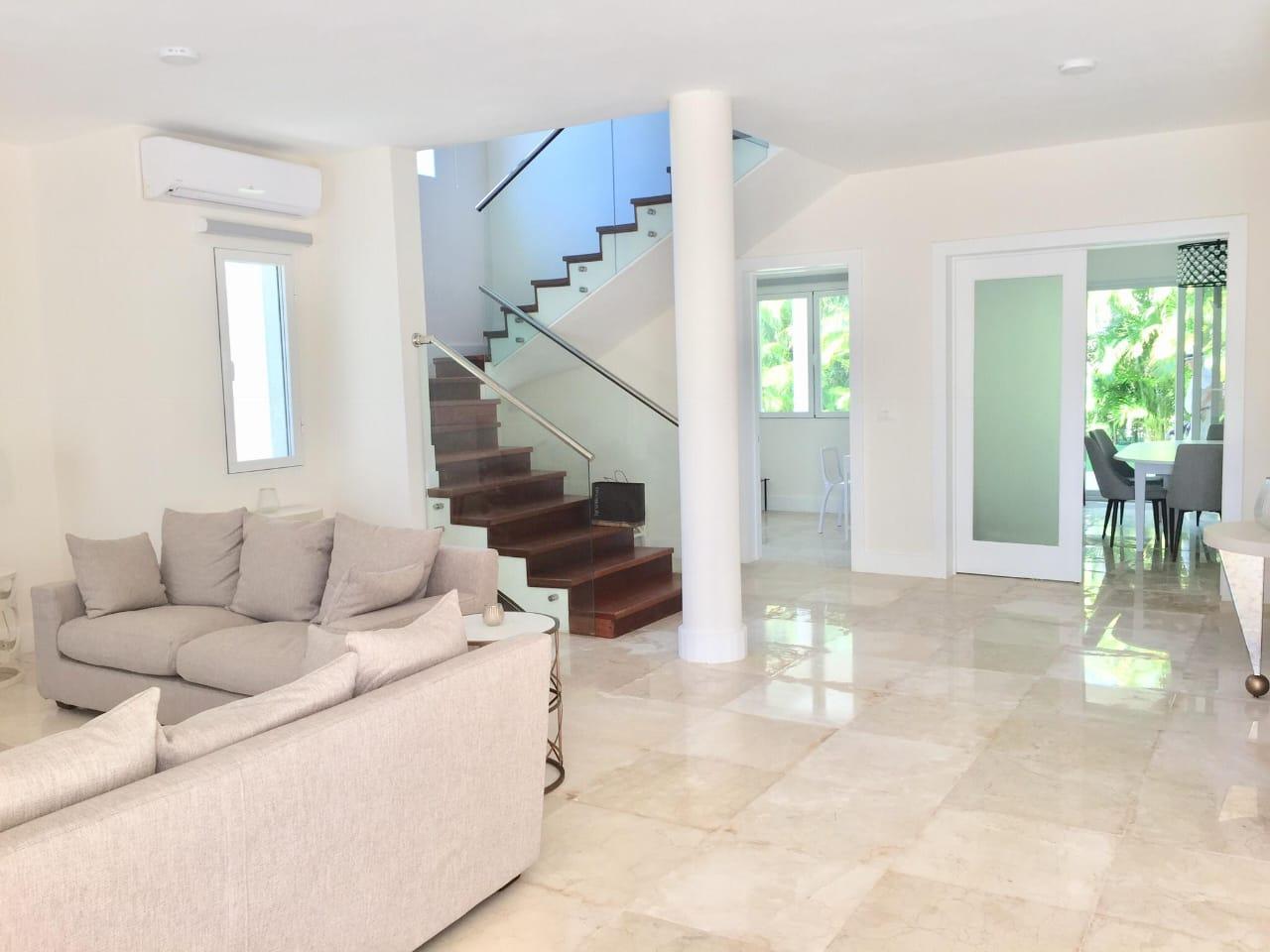 Id-2607 Four-bedroom Residence For Sale In Punta Cana Village — photo 1