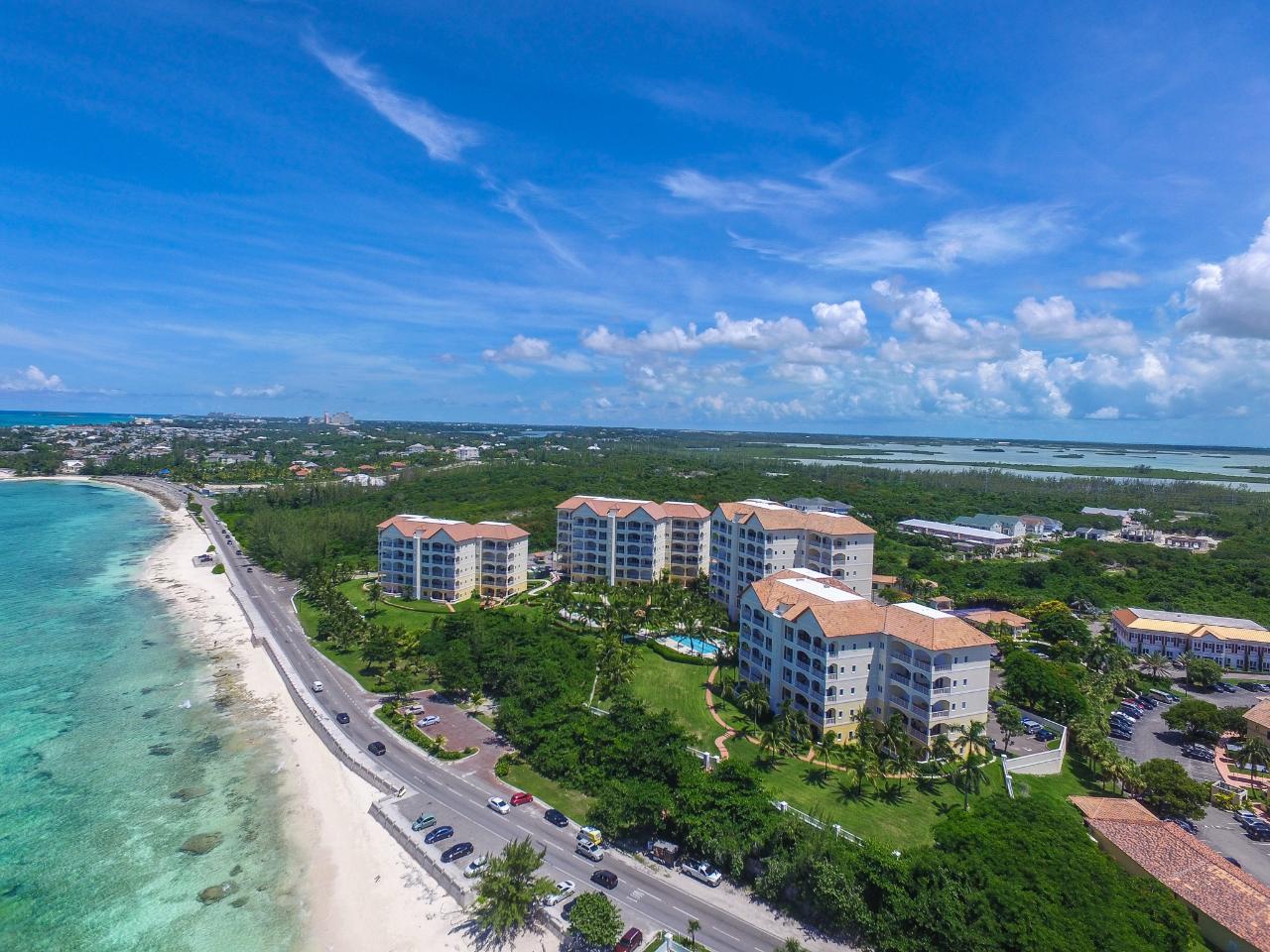 3 bedroom Apartment for sale — CAVES HEIGHTS in Nassau / New Providence, The Bahamas — photo 3