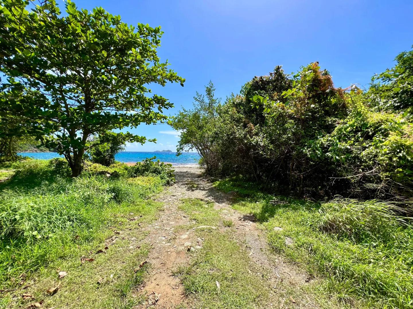 3.94 Acre Beachfront Homesite in St. Thomas — photo 4