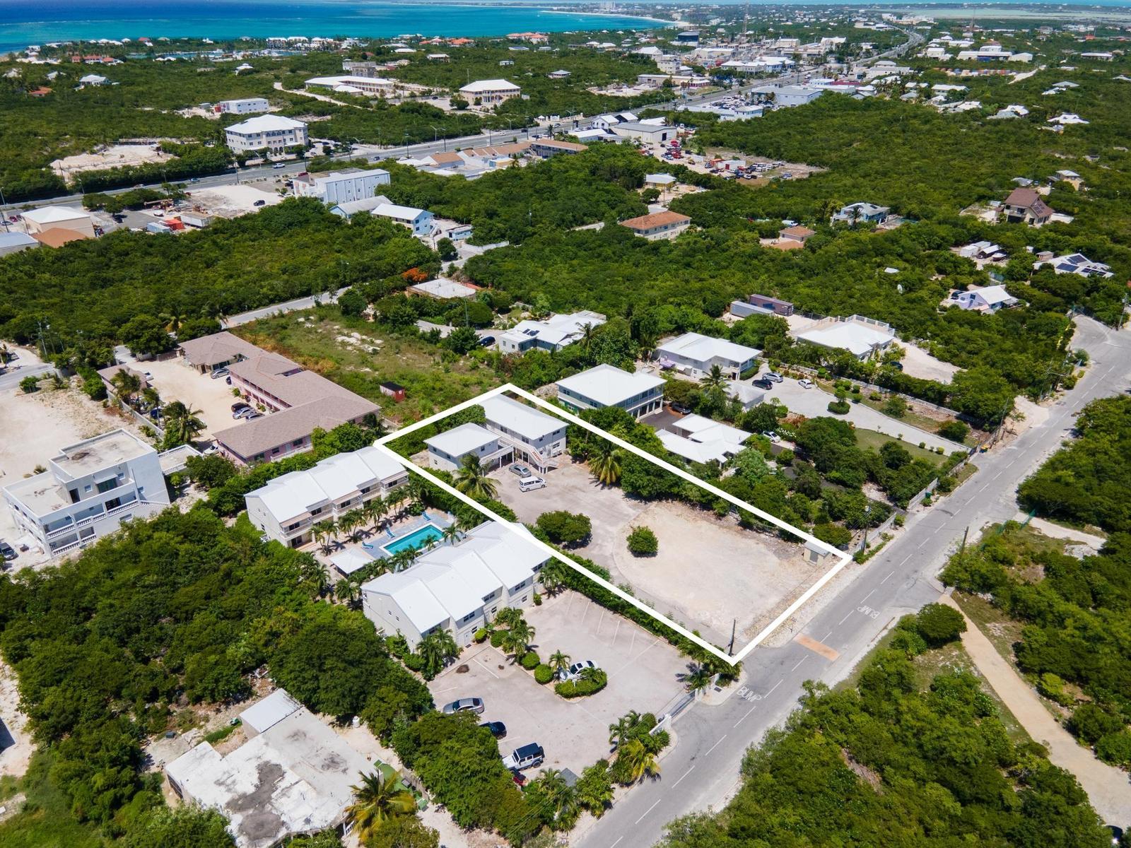 8 Unit Apartment Complex in Discovery Bay, Providenciales, Turks and Caicos Islands — photo 2
