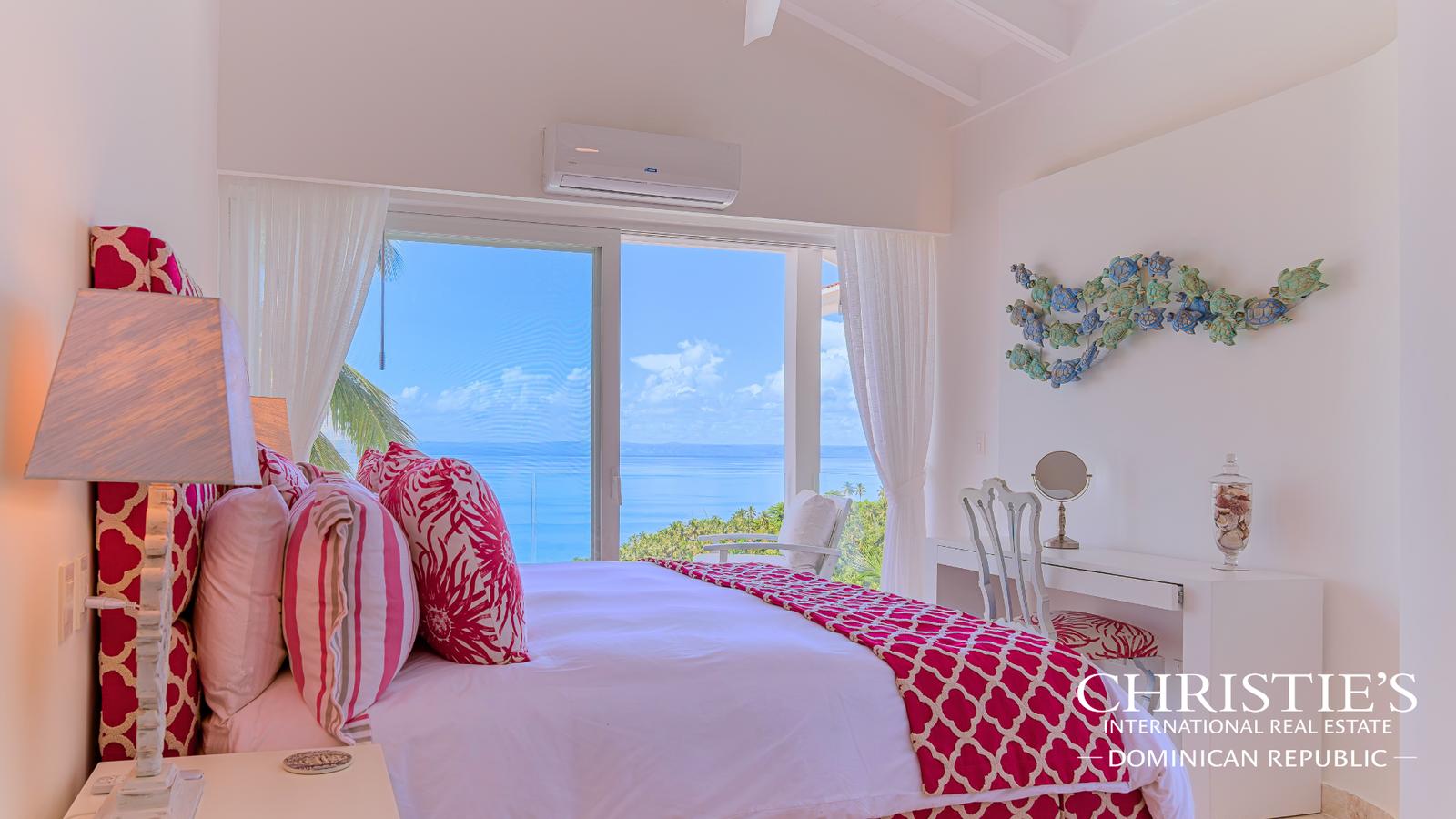 Luxury Ocean View Villa in Puerto Bahía Resort Community — photo 4