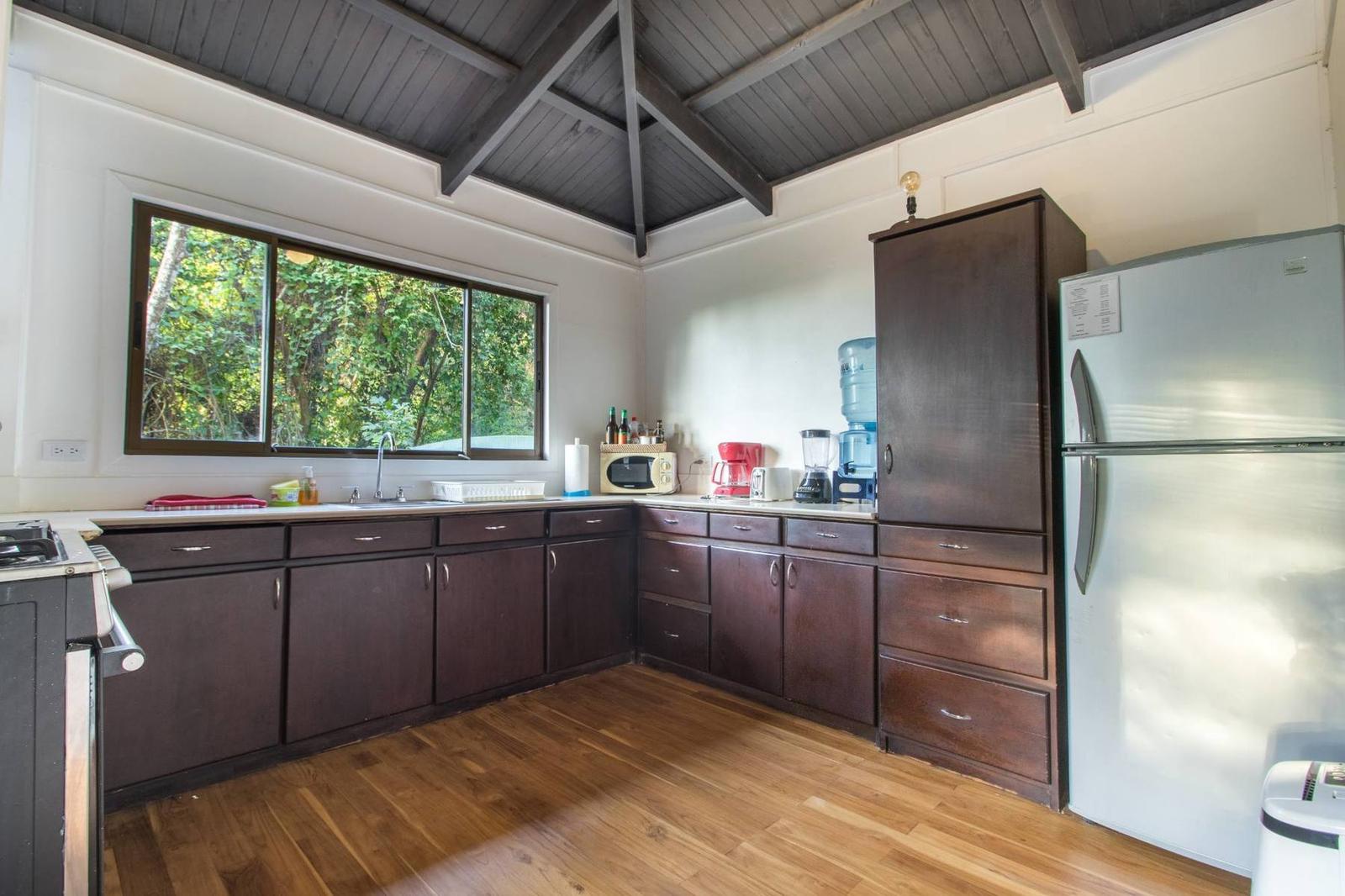 6 Bedroom Property for Sale, Mal Pais, Puntarenas, Costa Rica — photo 4