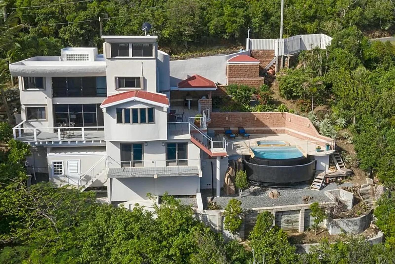 WATERFRONT home in gated REDROCK community — photo 2