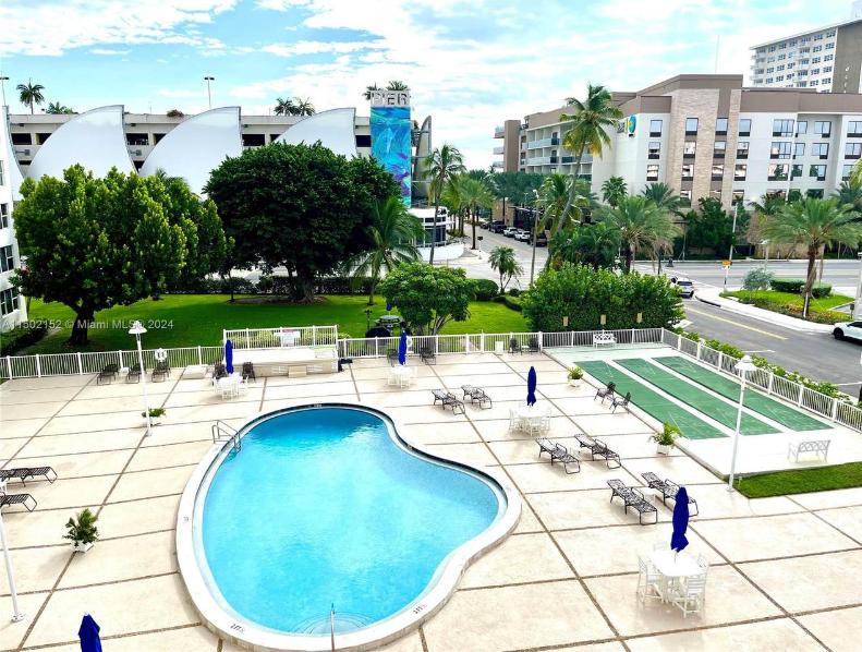 Pompano Beach Intracoastal View 2BR Condo — photo 3