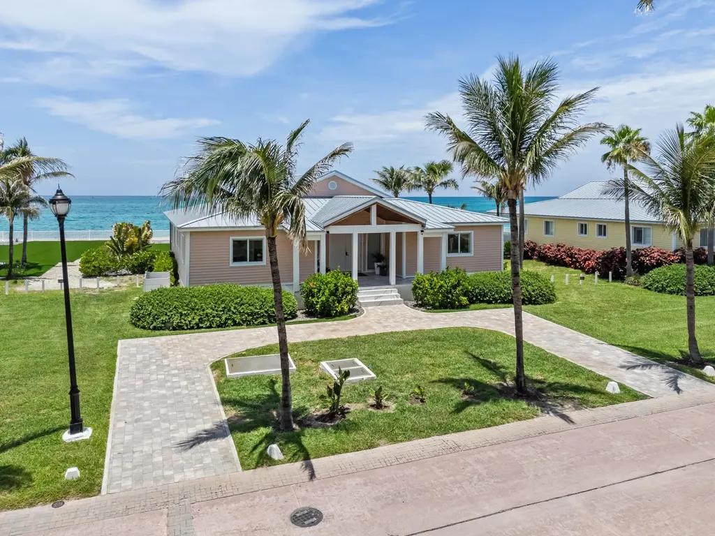 The Bahama Rose, 4-bedroom oceanfront house in Bimini — photo 2