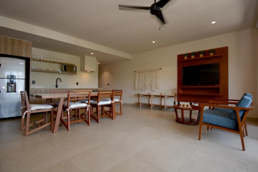 Bohemian La Veleta 3BR Spacious Condo — photo 5