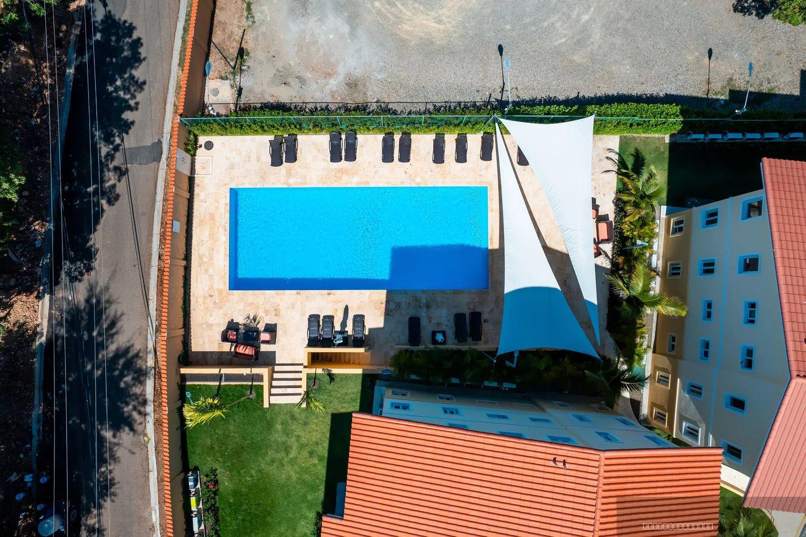 1 bedroom property for sale — photo 1