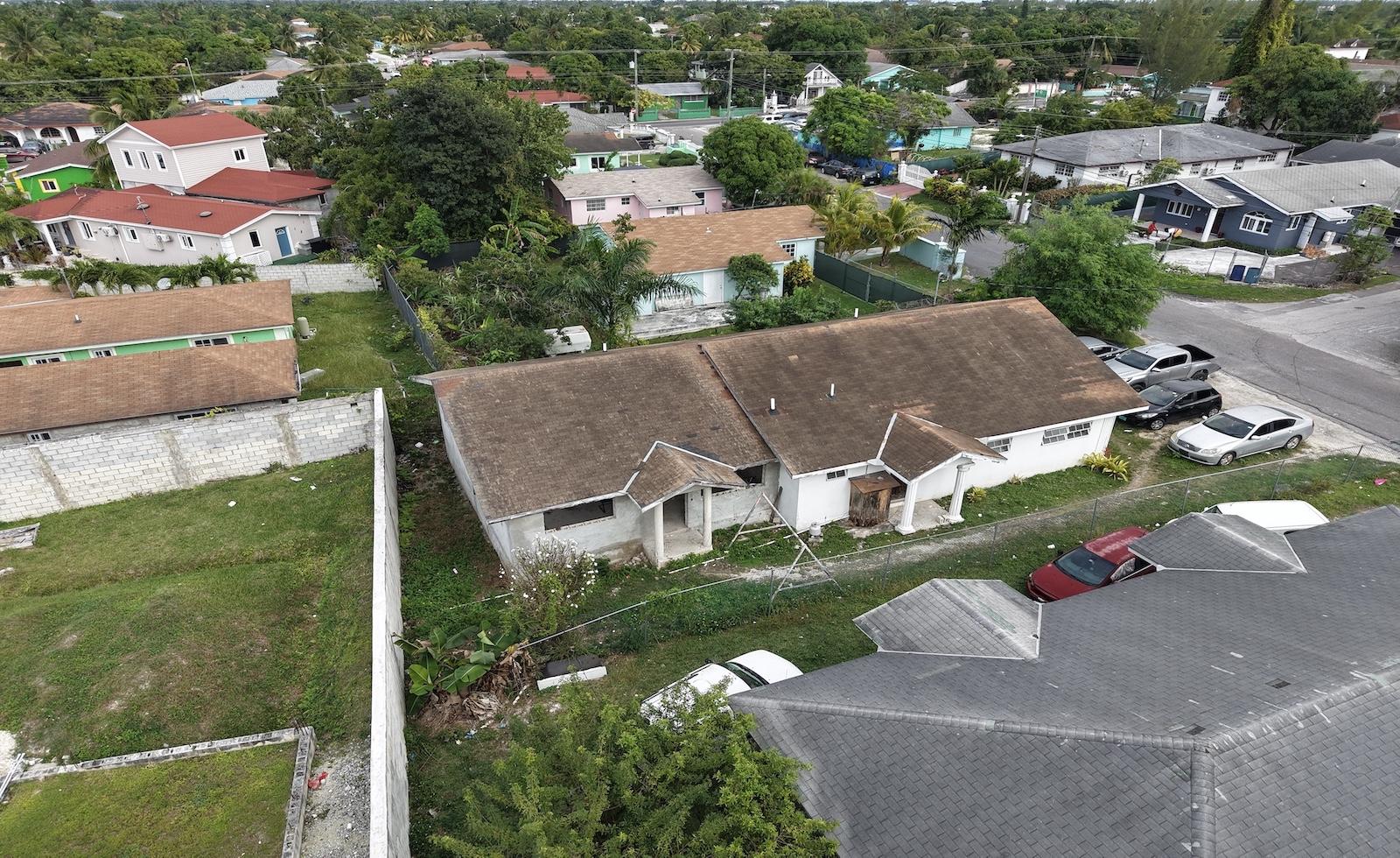 5 bedroom Duplex for sale — photo 4