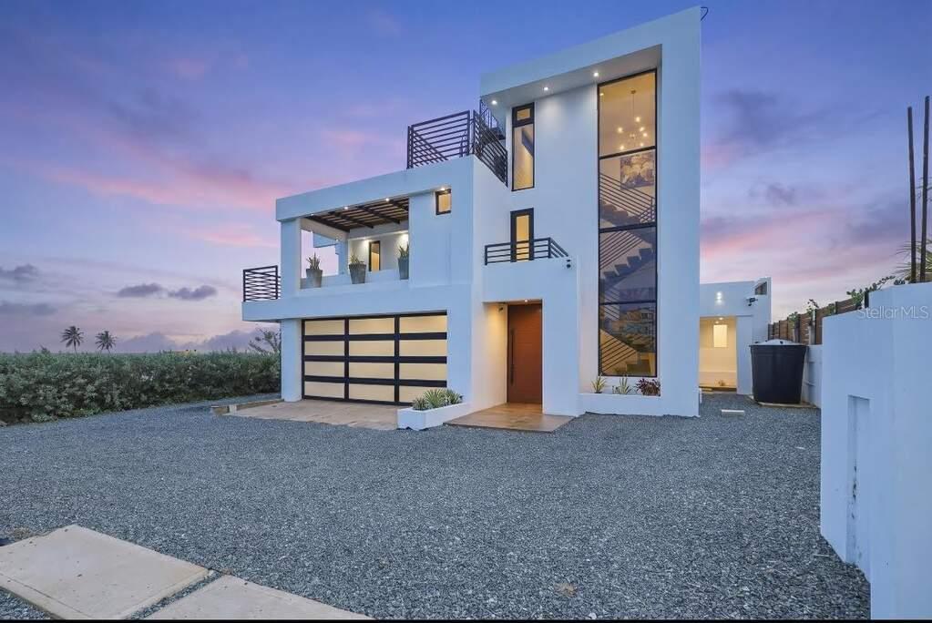 3 Bed, 4 Bath House in Camuy, Puerto Rico — photo 1