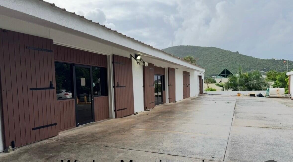 2 Bedroom Commercial Property for sale — photo 5