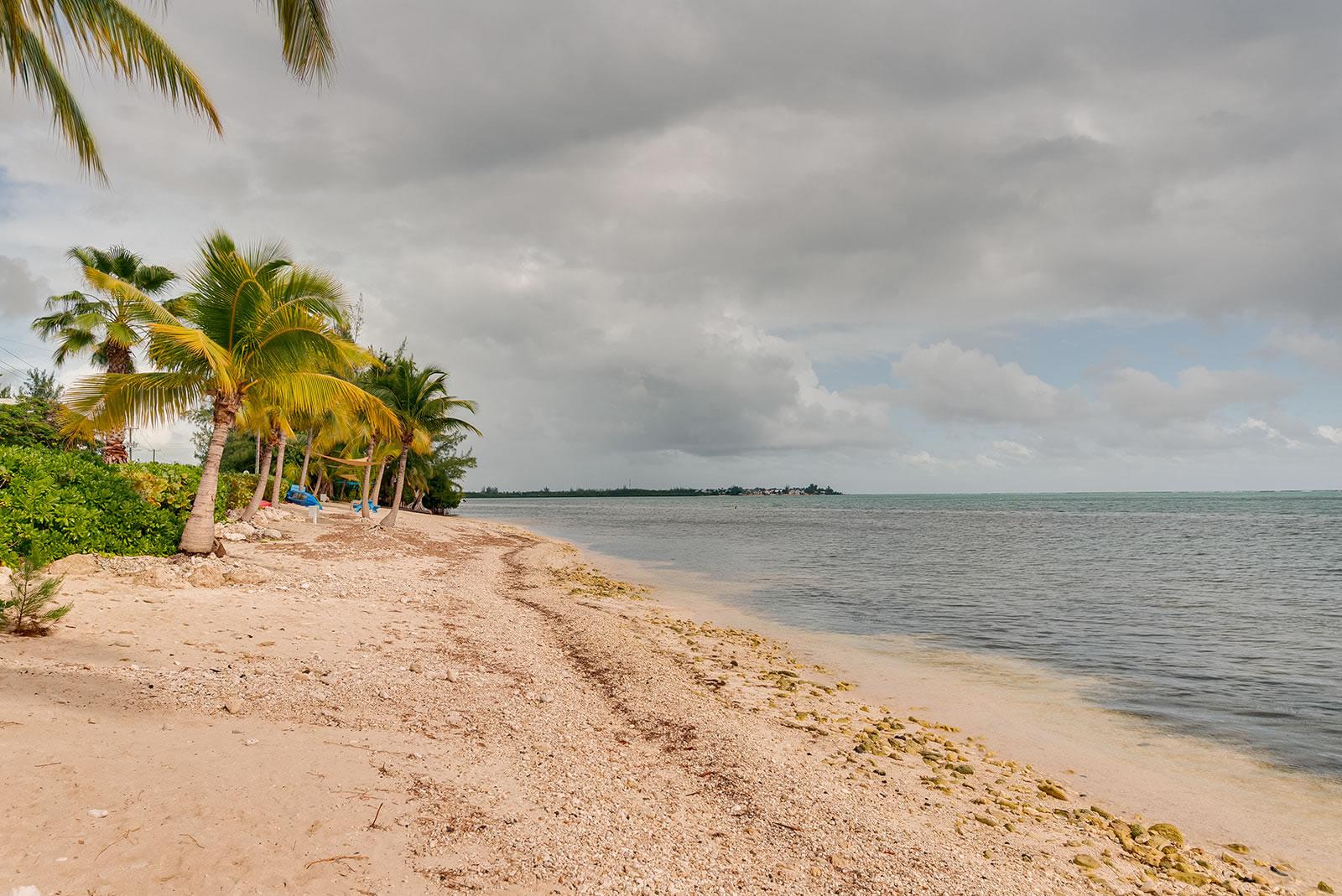 Karma Seaview Unit #6, South Sound, Cayman Islands — photo 5