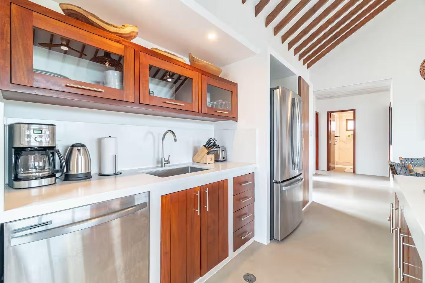 Luxury Waterfront Villa Ambergris Caye Belize — photo 4