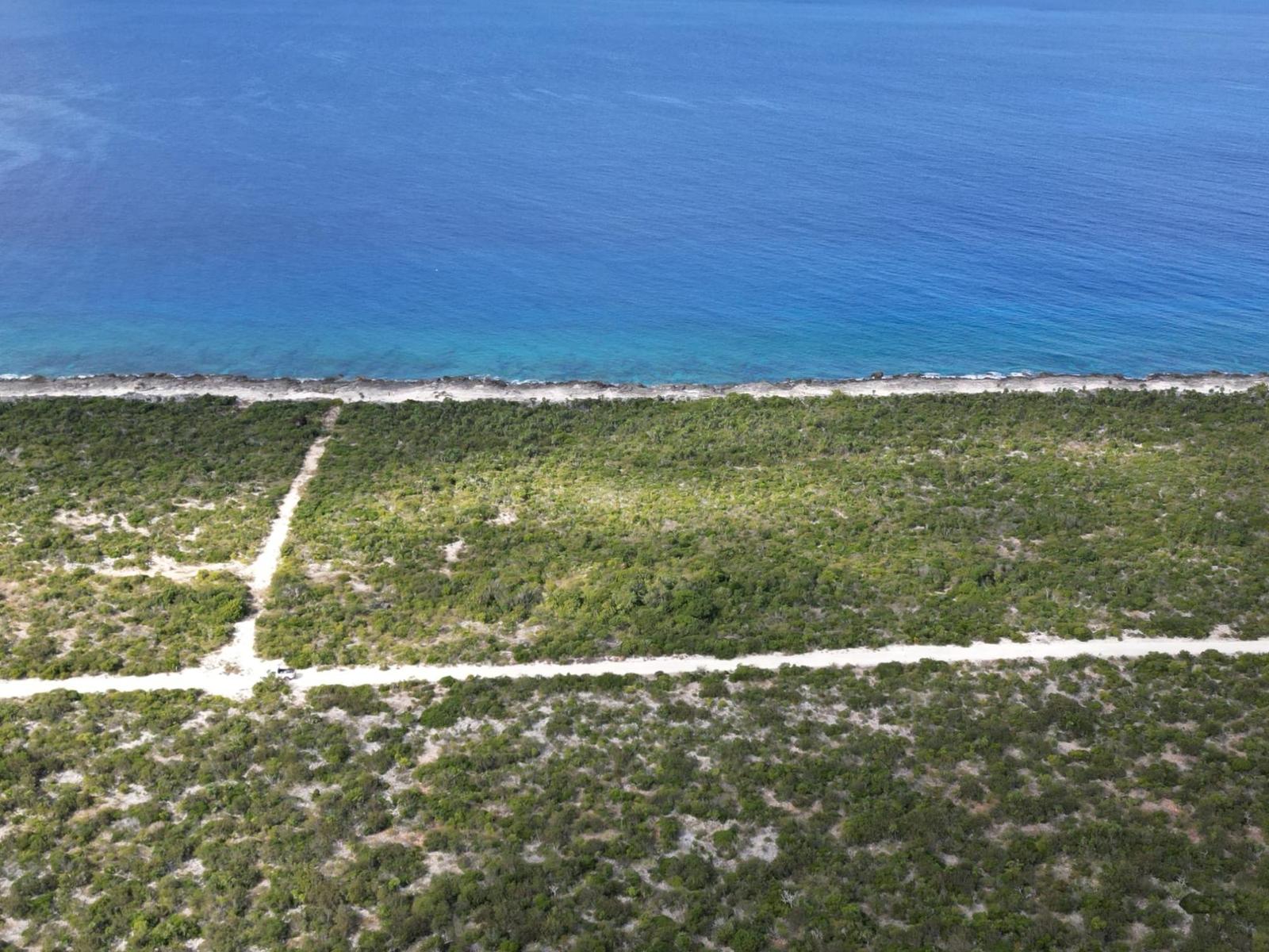 20 Acre Oceanfront Development Parcel - West Caicos Ring Road — photo 5