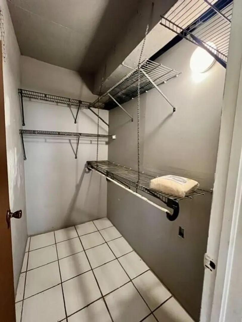 1 Bed 1 Bath Apartment in US Virgin Islands — photo 2
