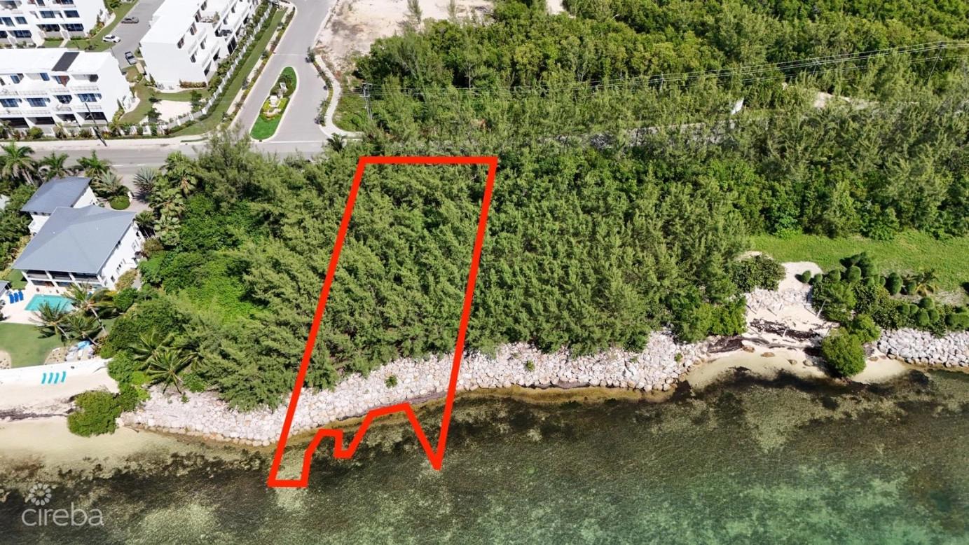 South Sound Oceanfront Estate Lot — photo 1