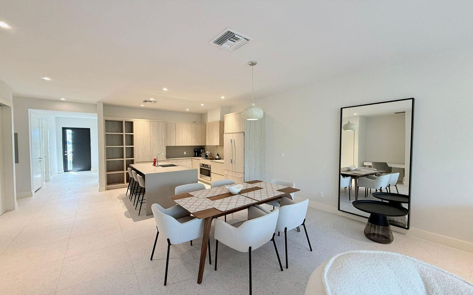 3 Bedroom Condo C8 for Sale, Westend, Love Beach, New Providence, Bahamas — photo 2