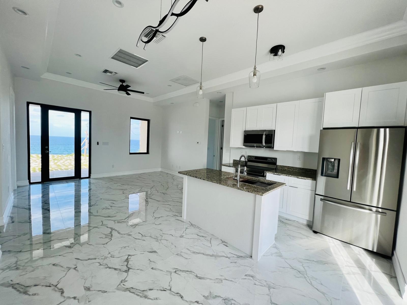 Magnificent Ocean View Home with Pool in Rainbow Bay, Eleuthera — photo 3