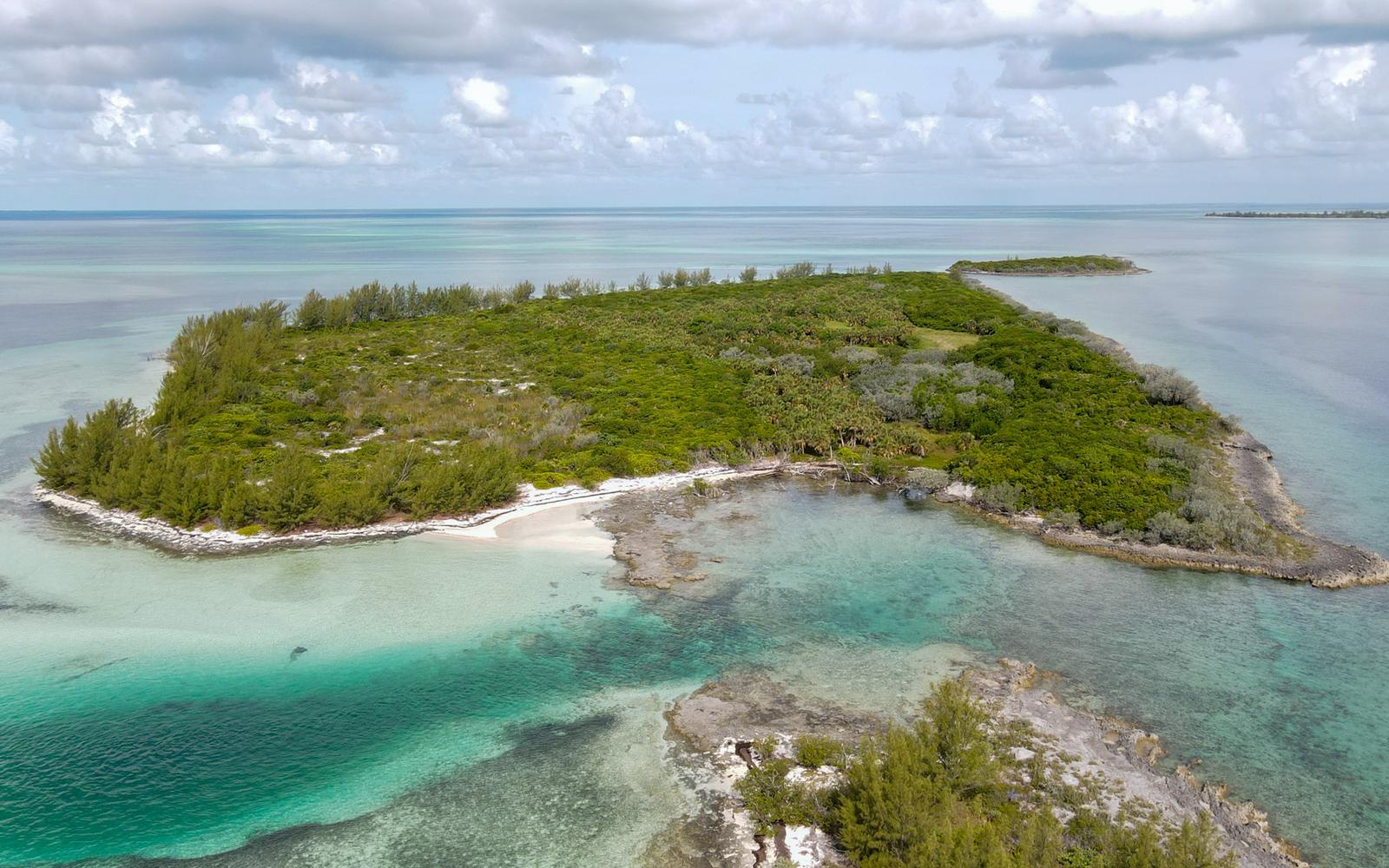 35 Acre Private Island for Sale, Northern Abaco Cays, Abaco, Bahamas — photo 4