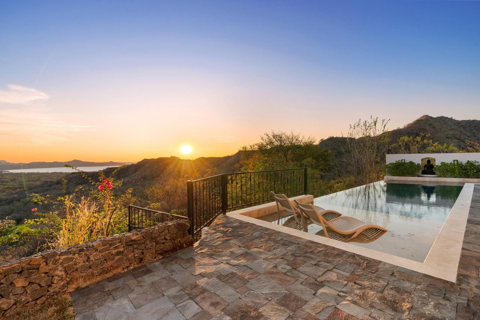 4 Bedroom Ocean-View Home for Sale, Miramar, Mar Vista, Flamingo, Guanacaste, Costa Rica — photo 3