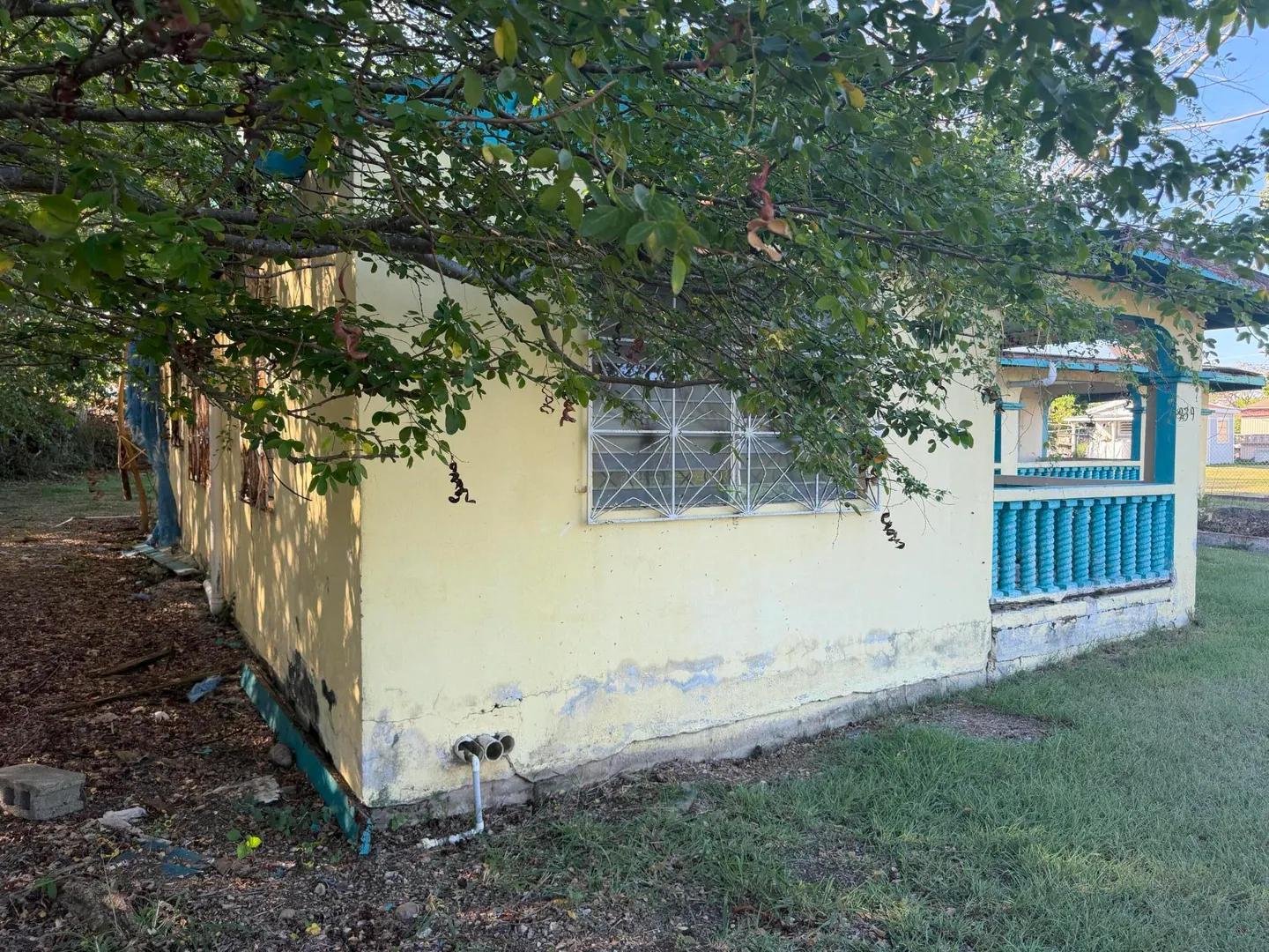 3 Bed 1 Bath House in US Virgin Islands — photo 5