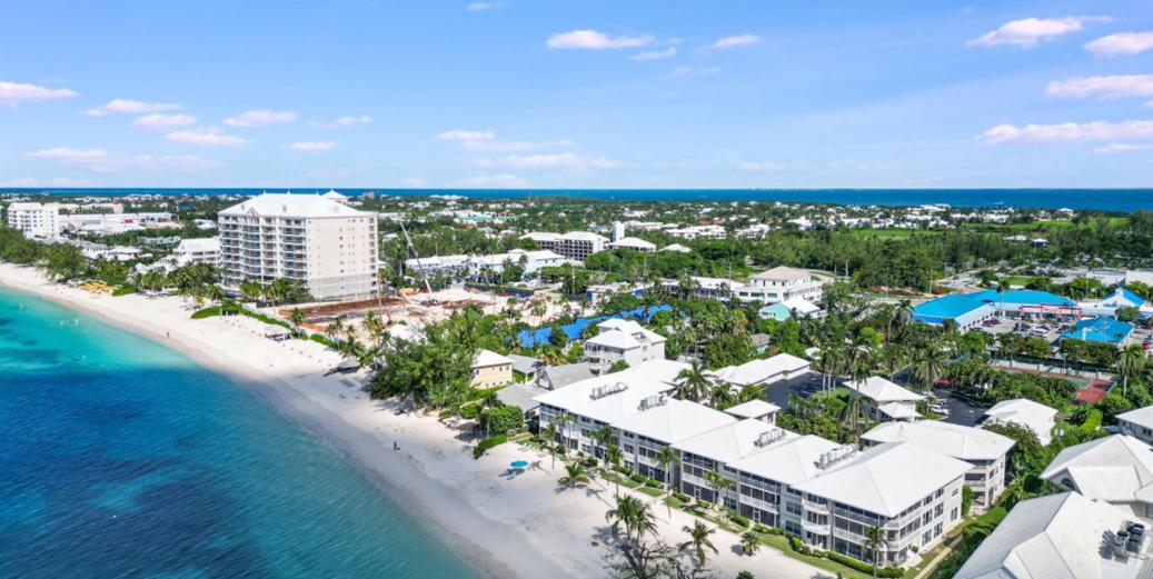 Cayman Club 3BR Beachfront Condo at Cayman Islands — photo 1