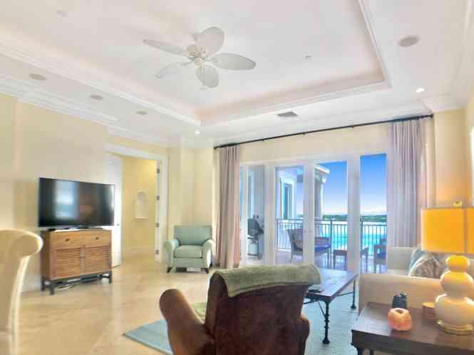 Apartment for Sale in Bahamas — photo 3