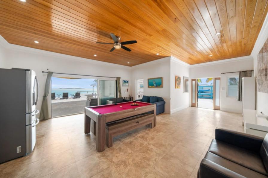 Sandbanks 6BR Oceanfront Luxury Home — photo 4