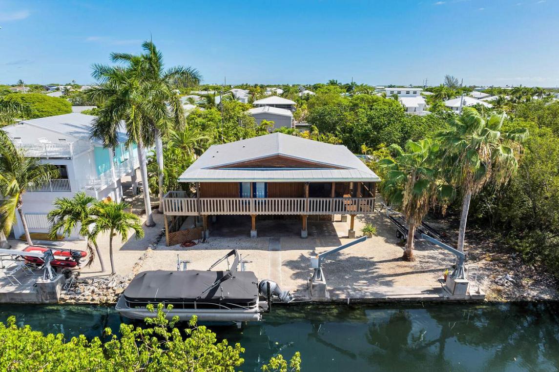 Cudjoe Key Waterfront 2BR Home — photo 2