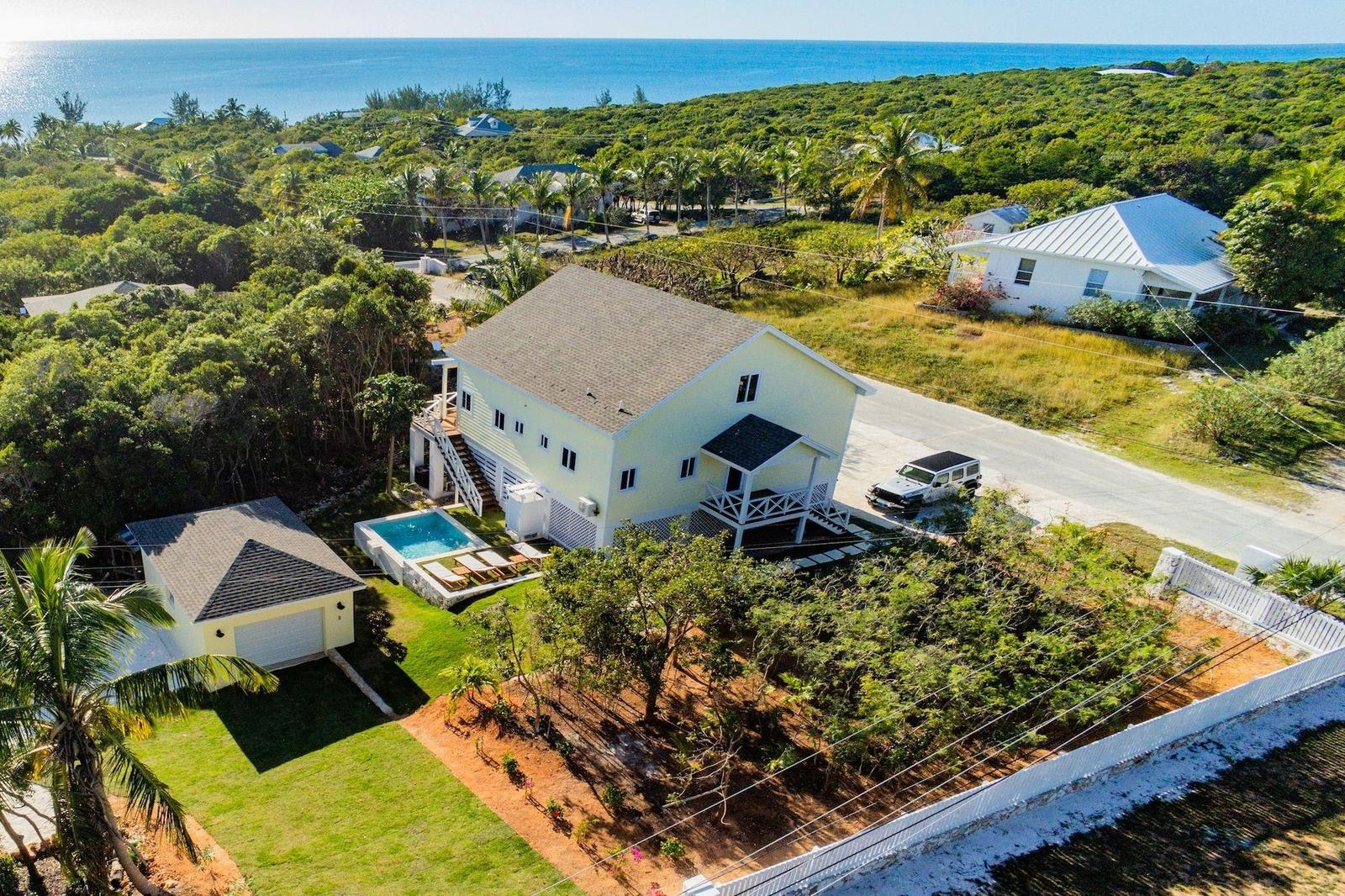 3 bedroom Residence for sale — POINCIANA HOUSE in Eleuthera, The Bahamas — photo 2