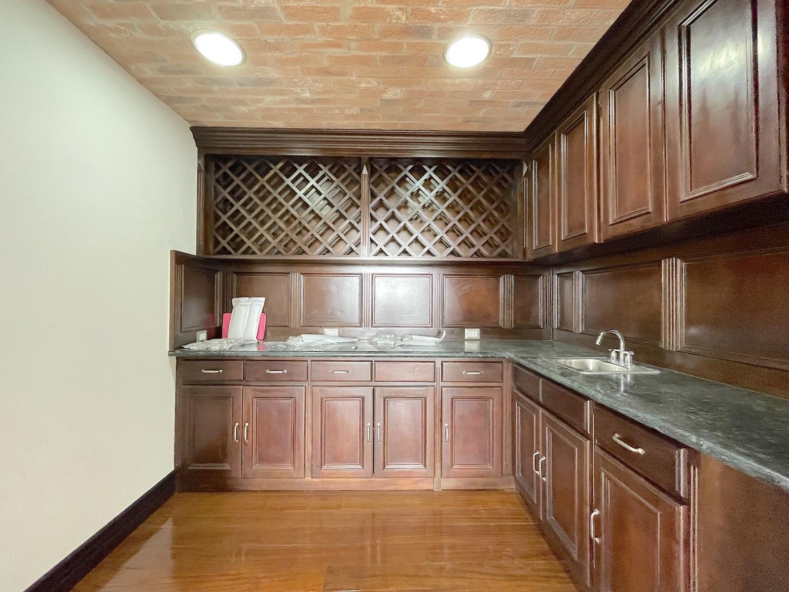 3 Bedroom Apartment for Sale, Acropolis, Escazu, San Jose, Costa Rica — photo 5