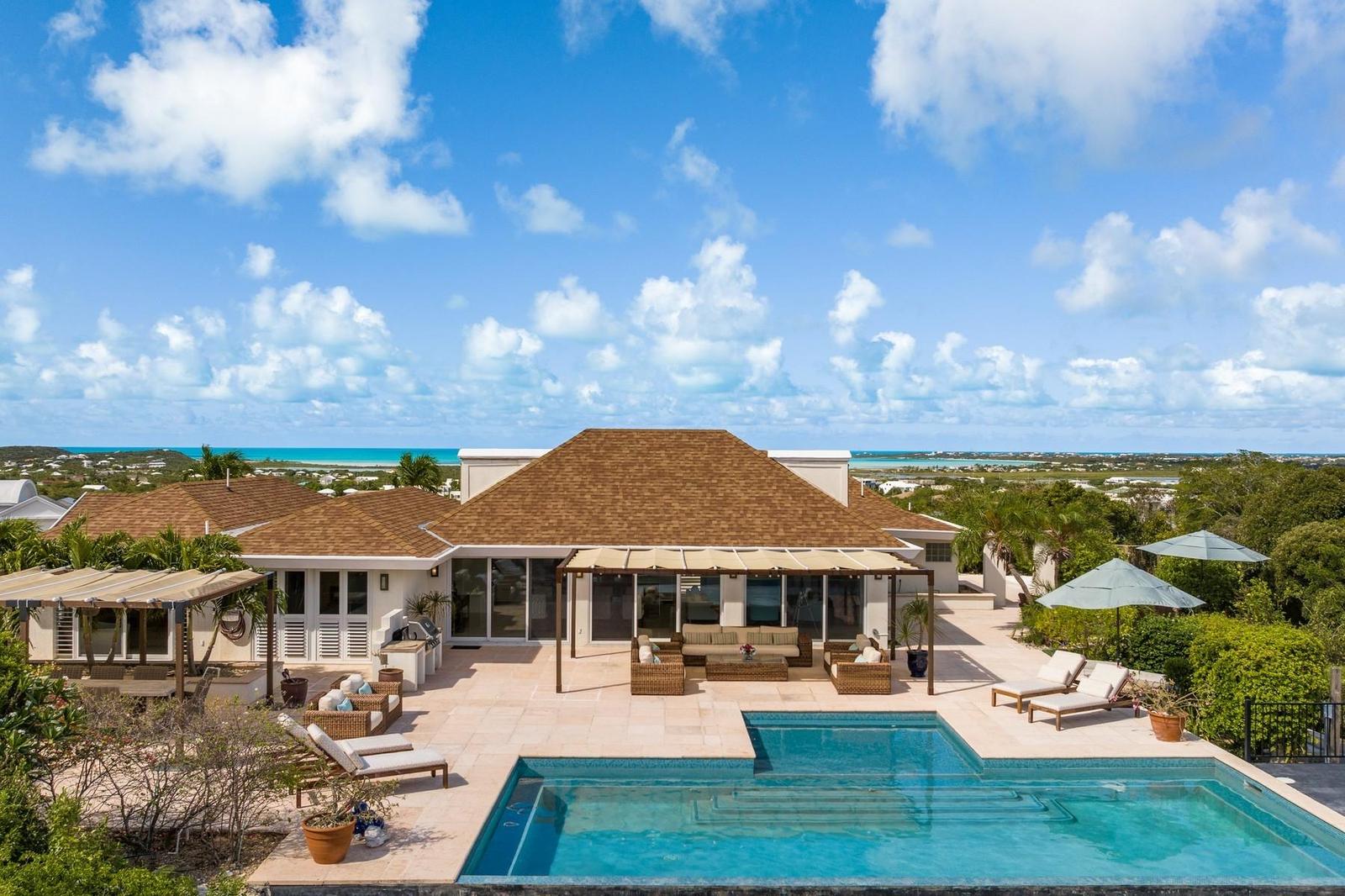 Villa Spyglass, Providenciales, Turks and Caicos — photo 2