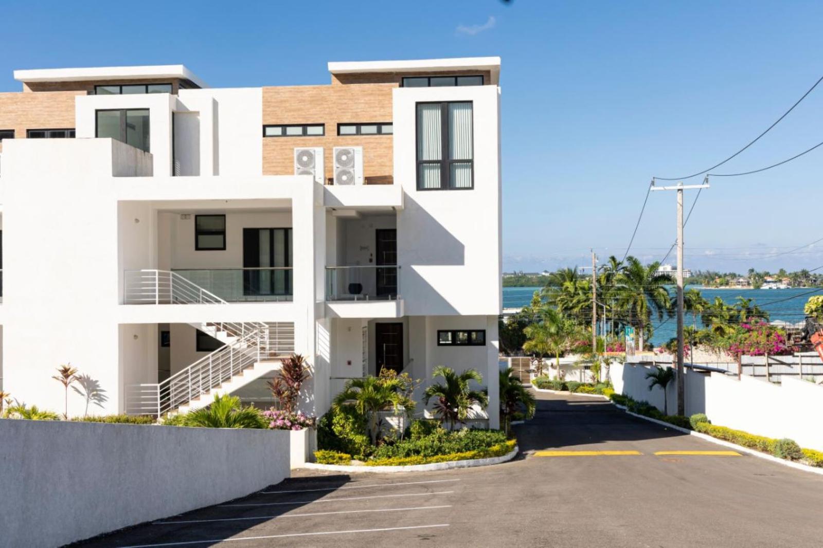 2 Bedroom Condo 9 for Sale, Paradise Bay, Reading, Montego Bay, Jamaica — photo 1