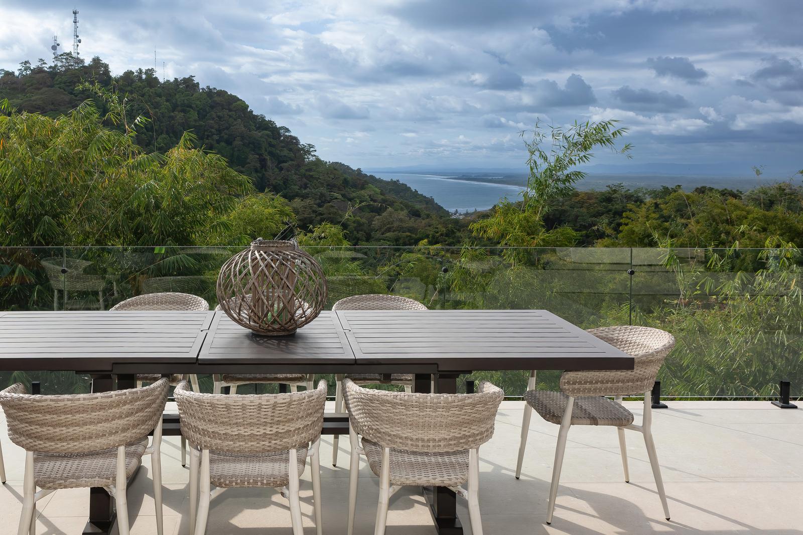 5 Bedroom Luxury Home for Sale, Manuel Antonio, Puntarenas, Costa Rica — photo 4