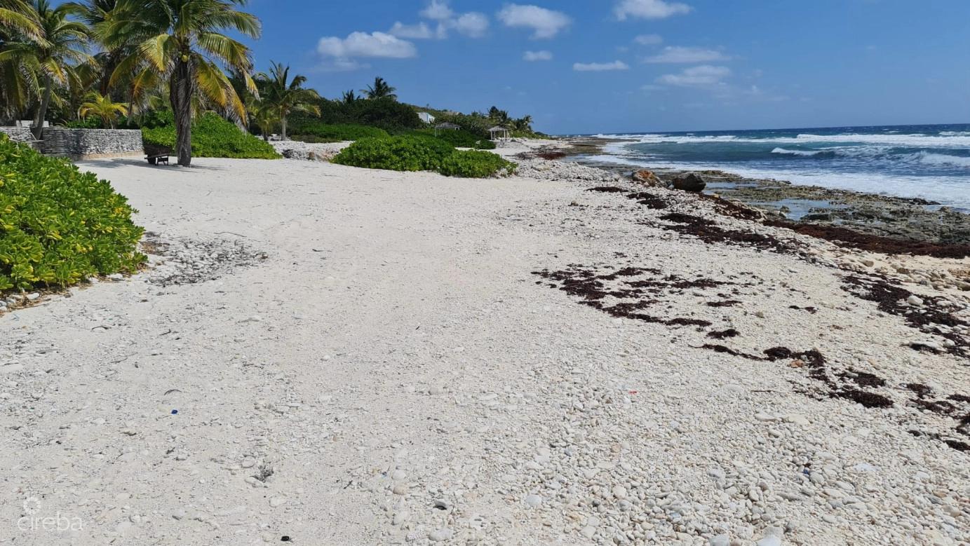 Cayman Brac East Oceanfront 1.25 Acres — photo 4