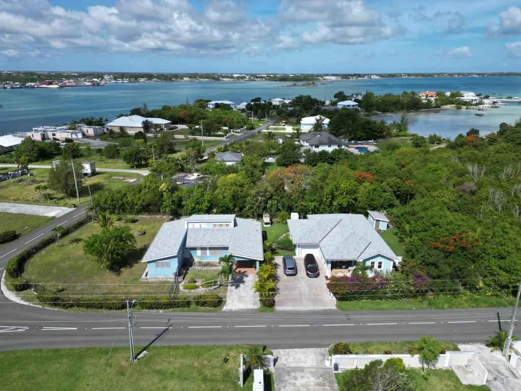 5-bedroom house in Marsh Harbour, Abaco — photo 2