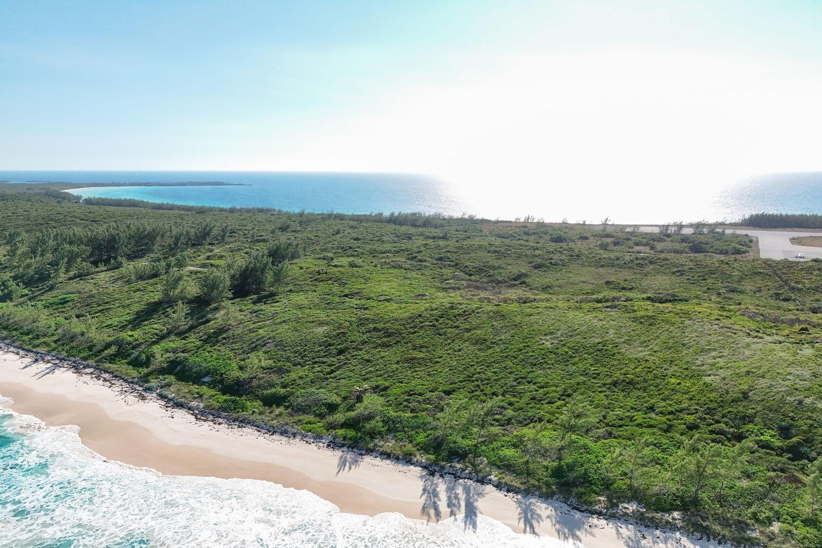 JHADE BEACH — photo 1