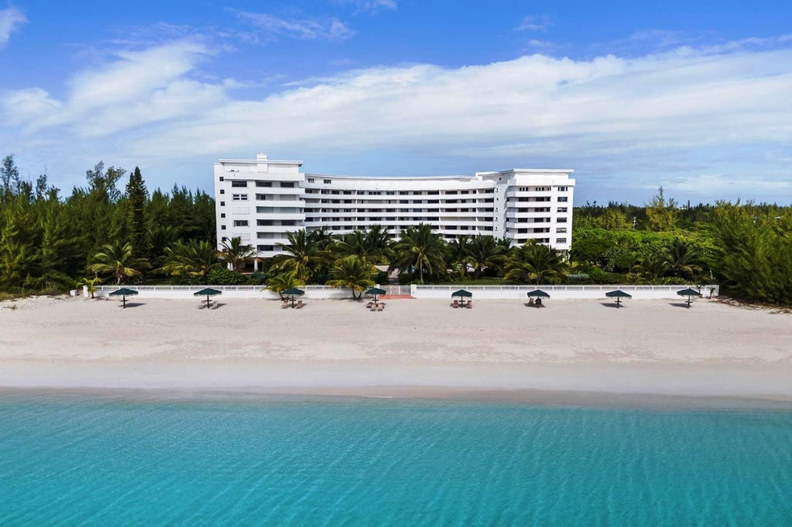1 bedroom Apartment for sale — SILVER POINT in Grand Bahama, The Bahamas — photo 1