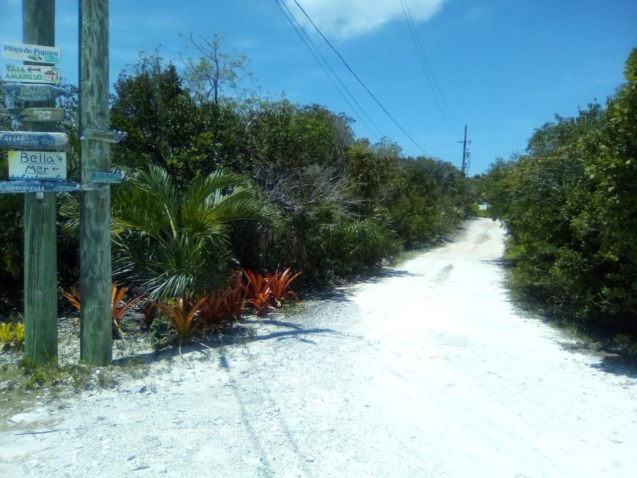 TEN BAY ACREAGE — photo 4