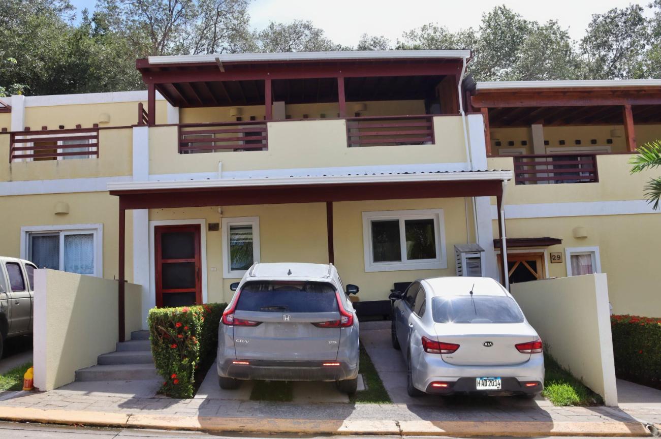 3 Bedroom Remodeled Home in Gated Community — photo 1
