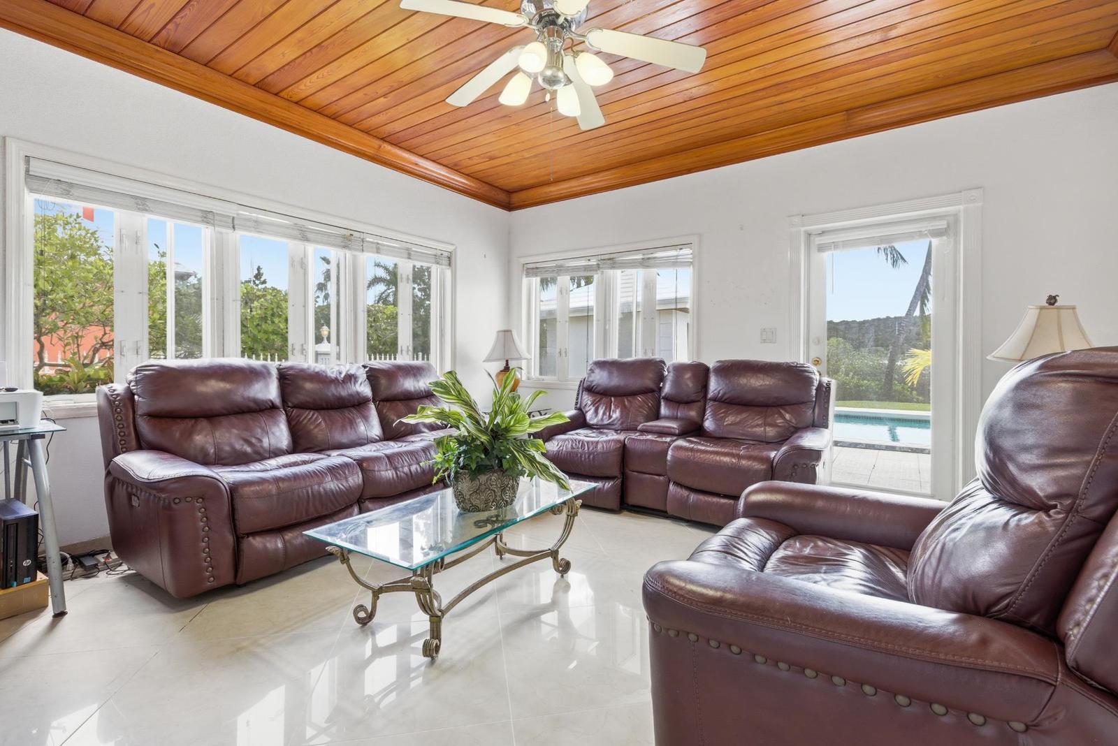 5 bedroom Residence for sale in LAKE CUNNINGHAM ESTATES — photo 5