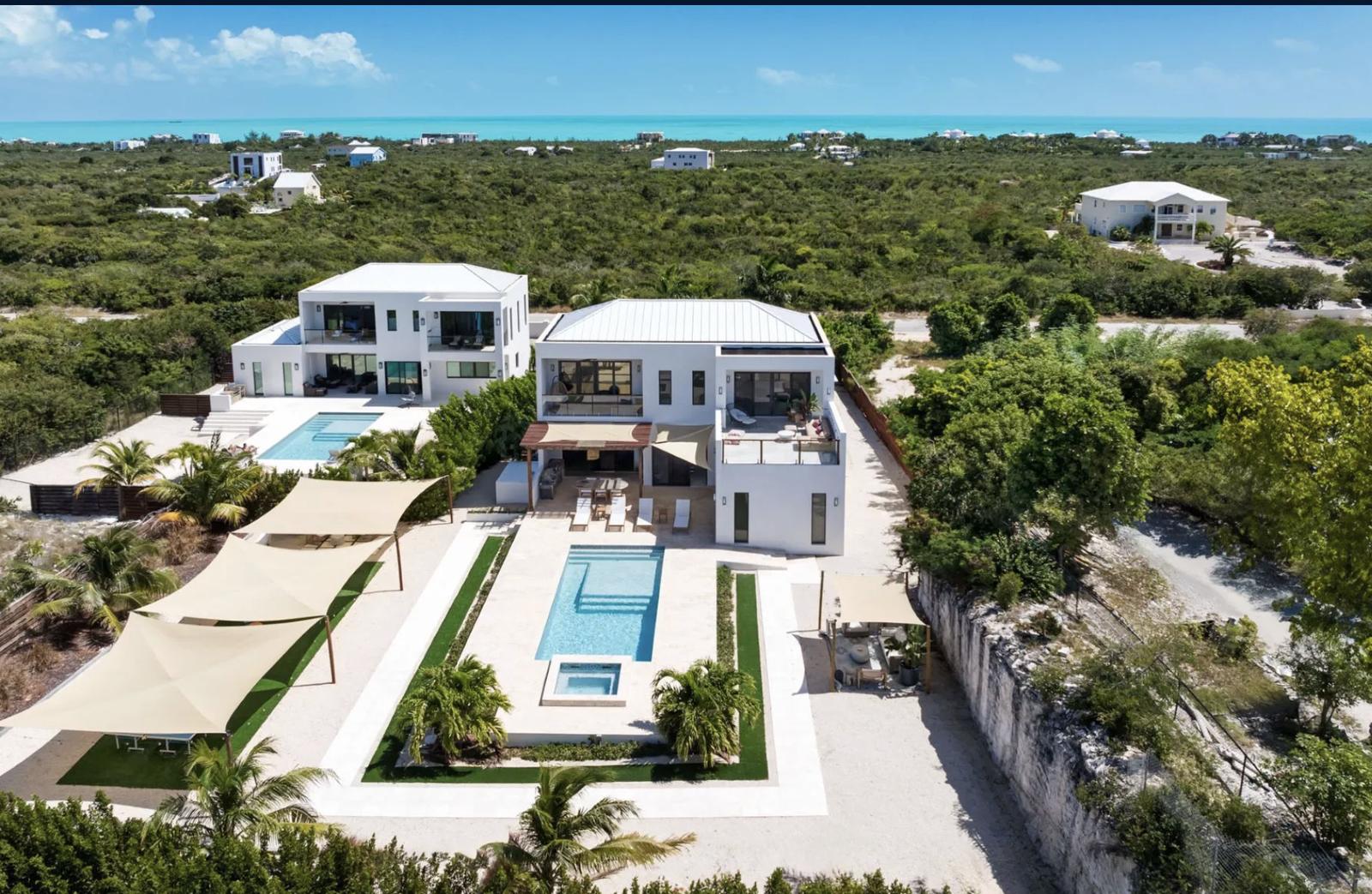 Seastar Villa: Modern 3-Bedroom Villa Near Long Bay Beach — photo 2