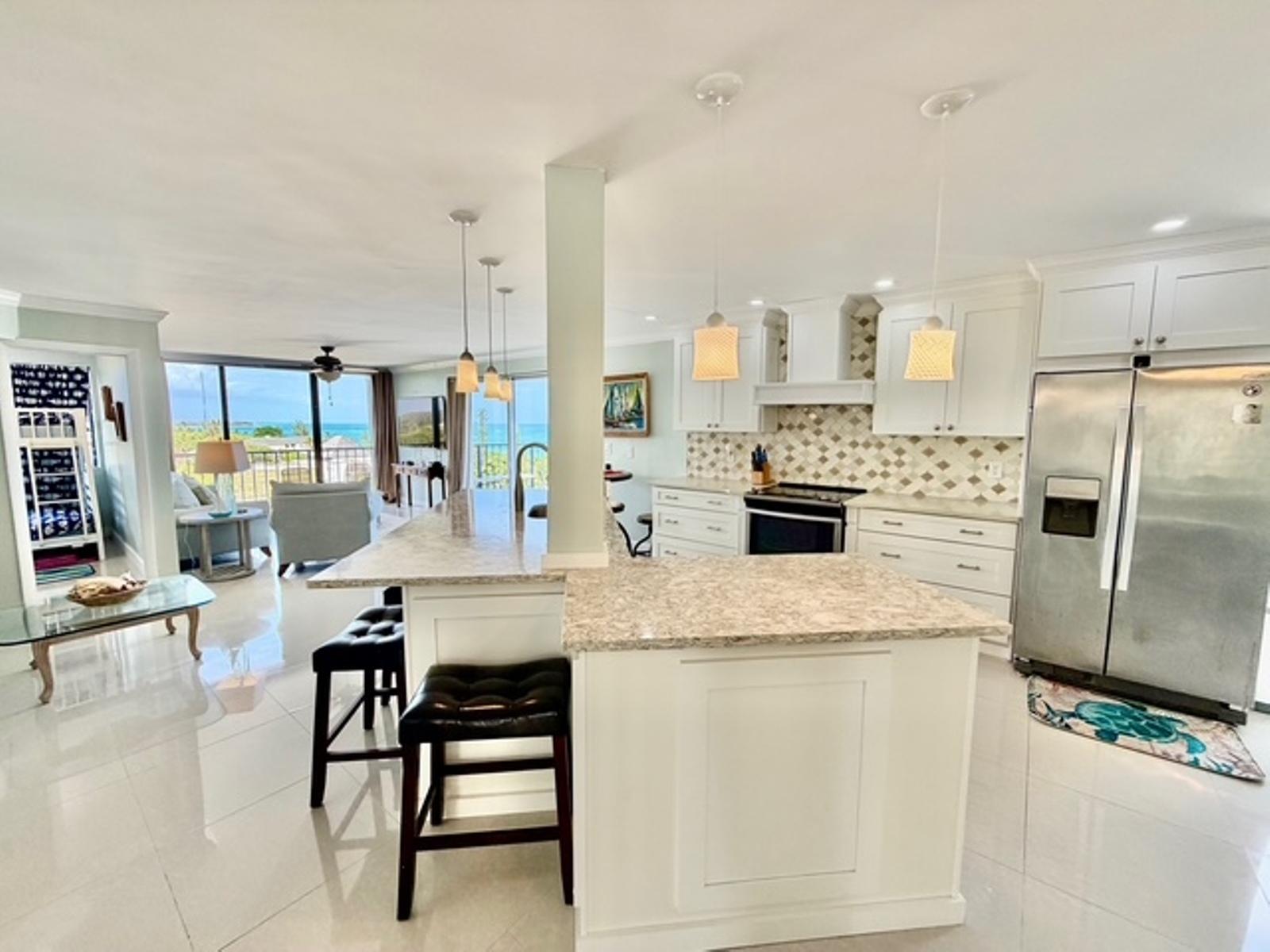 CORAL BEACH, PENTHOUSE — photo 3