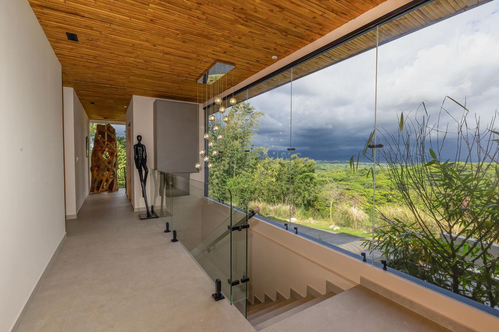 5 Bedroom Luxury Home for Sale, Manuel Antonio, Puntarenas, Costa Rica — photo 5