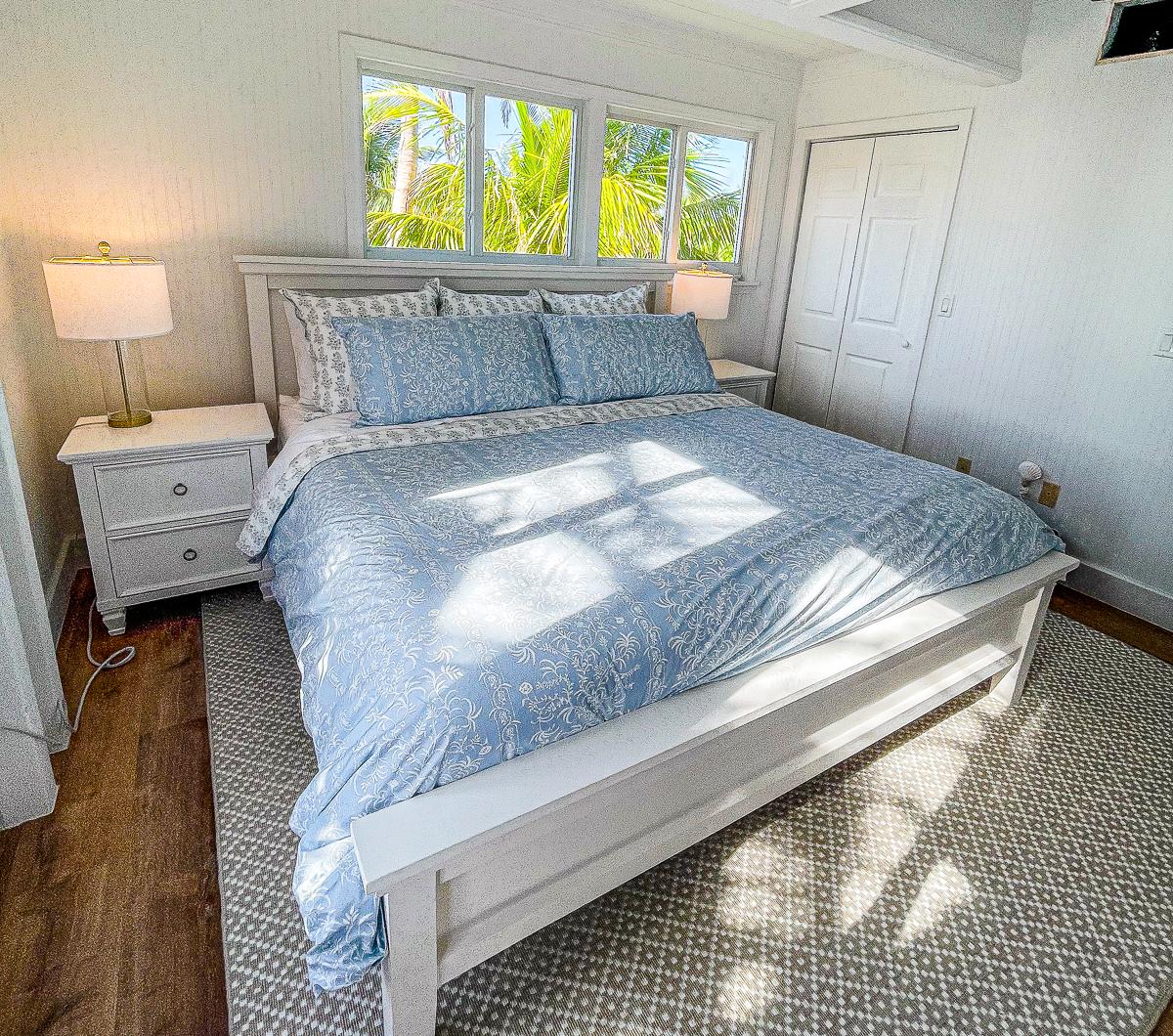 6 Bedroom Beachfront Home for Sale, North End, Elbow Cay, Abaco, Bahamas — photo 5