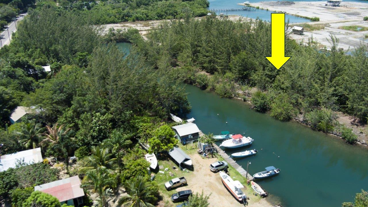 Marina Opportunity close to Village — photo 4